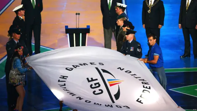 دولتِ مشرکہ گیمز میں انگلینڈ 174 میڈلز جیت کر سرِفہرست رہا۔ انگلینڈ نے 58 سونے، 59 چاندی اور 57 کانسی کے تمغے جیتے۔ 