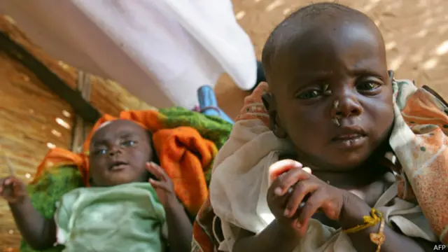 Crianças no Sudão (AFP)