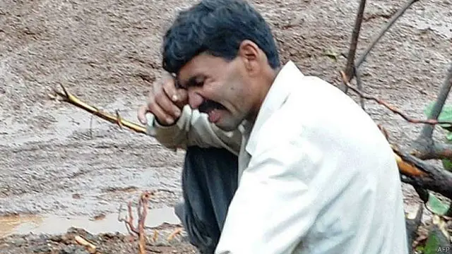 चंद्रकांत झंजारे, मालीण