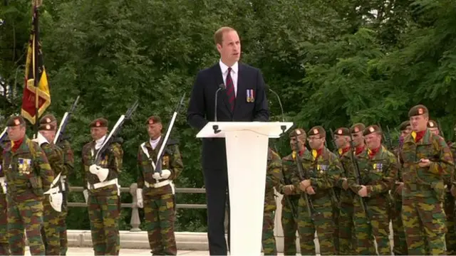 威廉王子在比利時的紀念儀式上講話。