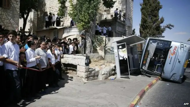 येरुशलम में बस पर हमला
