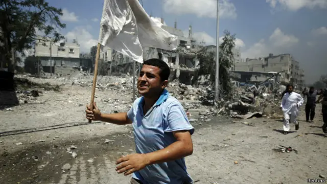 پر غزې د اسراييلو په يرغل کې نژدې ۱۹۰۰ فلسطينيان وژل شوي او زرګونه نور ټپيان دي