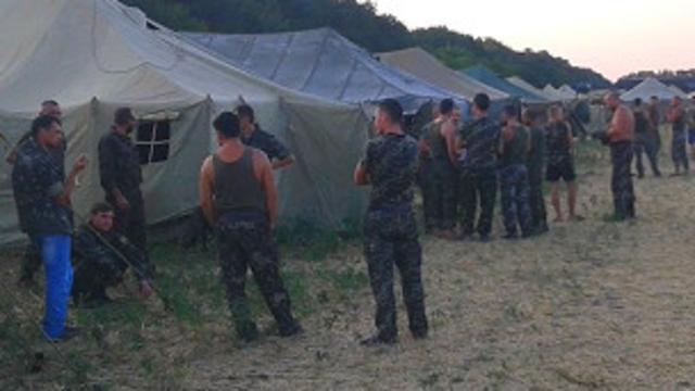 Лагерь украинских военных в районе Гукова