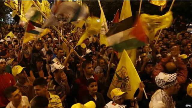 Hàng nghìn người Palestine đã xuống đường biểu tình tại Bờ Tây hôm 4/8