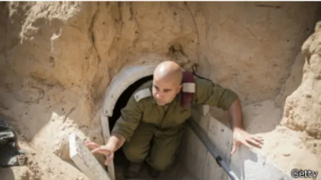 ارتش اسرائیل گفته عملیات انهدام تونل های مرزی با موفقیت انجام شده است