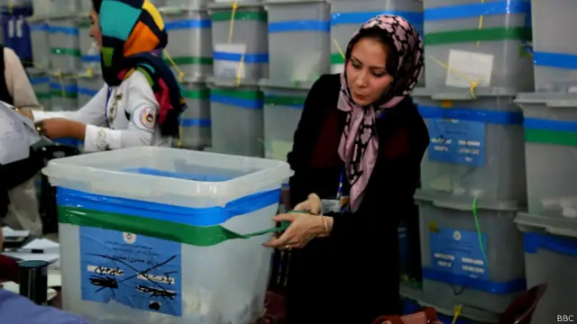 د ټاکنو خپلواک کمیسیون وایي، ژر به د دویم پړاو ټاکنو پایلې جوتې شي.