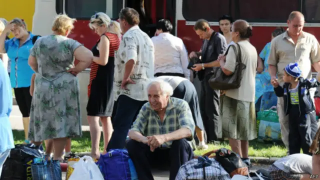 Жители Донецка уезжают в Россию