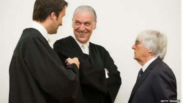 إيكلستون يعرض 100 مليون دولار لتسوية قضية رشوة