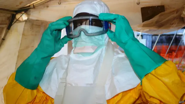 Trabajador de la salud en Liberia 