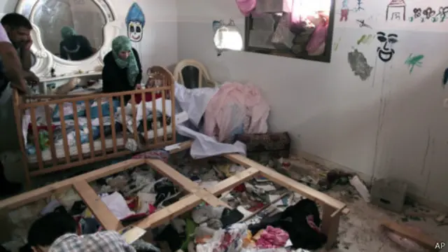 عادوا لما تبقى من بيوتهم