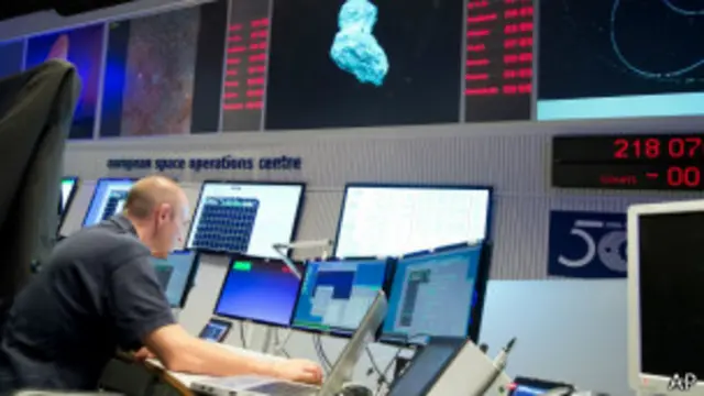 Эксперт ЕКА наблюдает за миссией "Розетты"