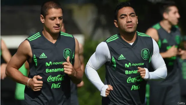 أنباء عن عرض اتلتيكو مدريد 25 مليون جنيه استرليني لشراء المهاجم المكسيكي خافيير هرنانديز. 