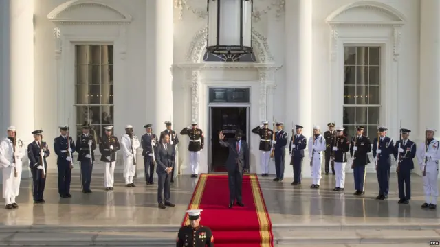 Le président du Soudan du Sud, Salva Kiir Mayardit arrivant au portique nord de la Maison Blanche