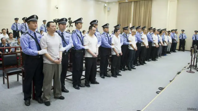 湖北省高院对刘汉、刘维等上诉案进行公开宣判,法院维持一审对刘汉、刘维的死刑判决。这是庭审现场(8月7日摄)。