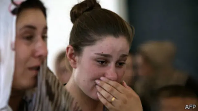 Yazidíes que huyeron de Sinjar hacia Dohuk, en el Kurdistán iraquí