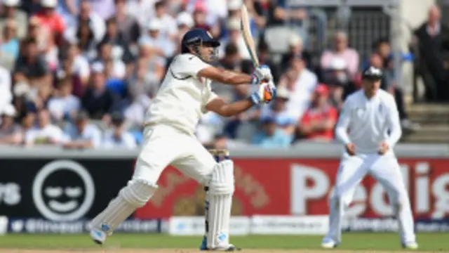 महेंद्र सिंह धोनी