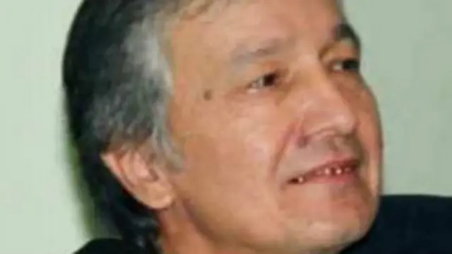 Рустамжон Абдуллаев ўзининг баҳсли мақолалари билан ҳам танилган.