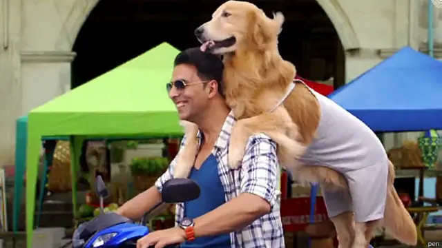 مینک کا کہنا ہے کہ ’اِٹ از انٹرٹینمنٹ‘ میں کوئی انٹرٹینمنٹ نہیں ہے