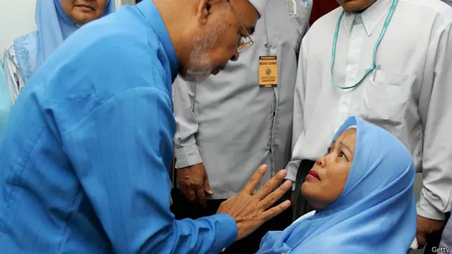 Куала-Лумпур: лечение женщины, одержимой духами