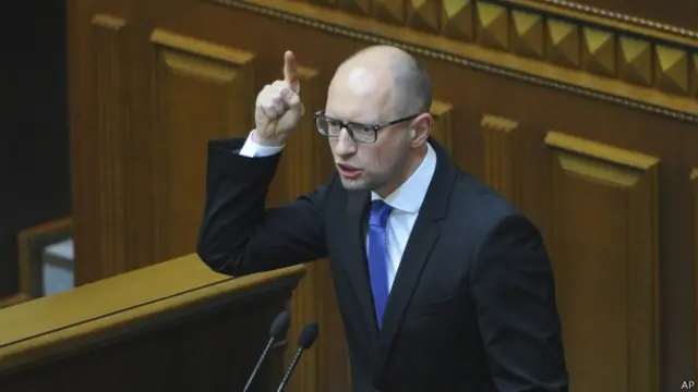 Арсеній Яценюк у парлемнті