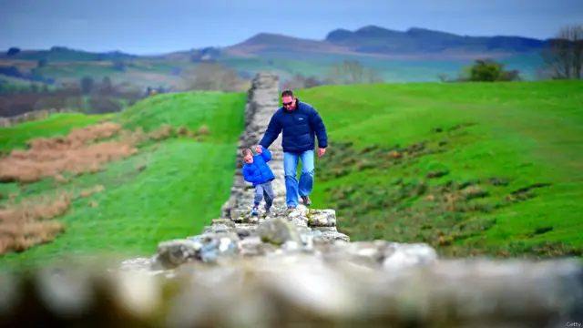 سکاٹ لینڈ کے شمالی علاقے جات میں سیاحوں کے آنے سے گذشتہ سال برطانوی معیشت میں گیارہ ارب روپے کا اضافہ ہوا۔ 