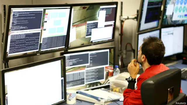  مائیکرو سافٹ فی الحال یہ بتانے سے قاصر ہے کہ ان ہیکرز کے روس کی حکومت سے کوئی روابط ہیں