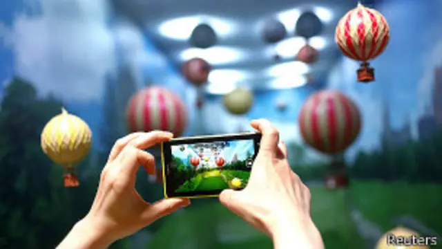 Uso de realidad aumentada para elegir muebles virtualmente