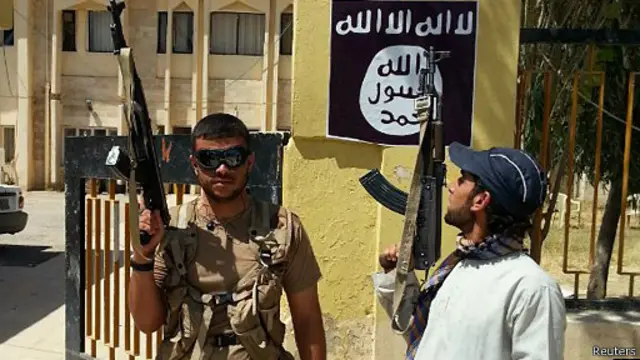 نیروهای دولت اسلامی (داعش سابق) در روزهای اخیر چند شهر اقلیت‌نشین عراق را تصرف کرده‌اند