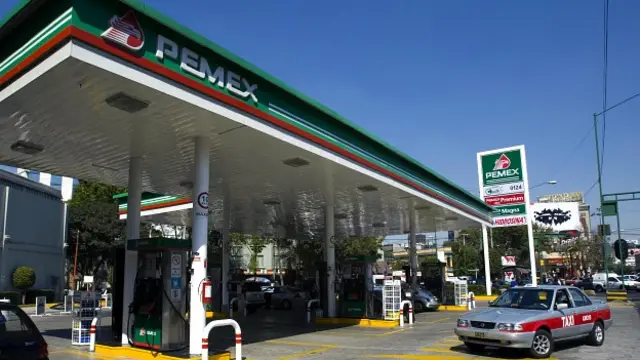 Gasolinera en México