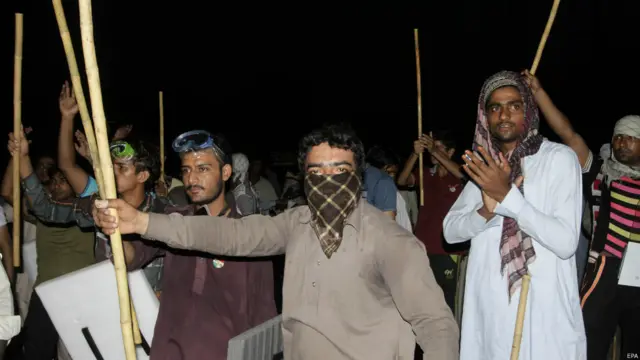 ’حکومت کے پاس اس واقعے کے تمام فوٹیجز موجود ہیں جن کی مدد سے عوامی تحریک کے کارکنوں کو گرفتار کیا جائے گا۔‘ صوبائی وزیرِ قانون۔