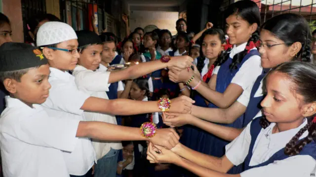 राखी का त्योहार