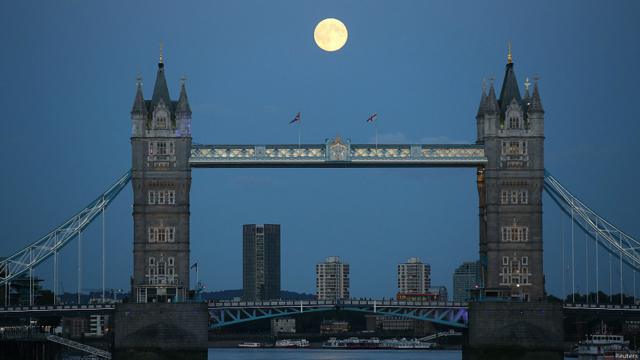 La superluna en Londres