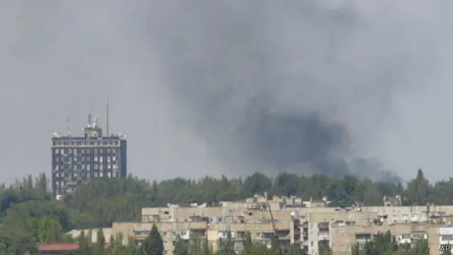 المدفعية الأوكرانية دكت مناطق من دونيتسك يوم الأحد