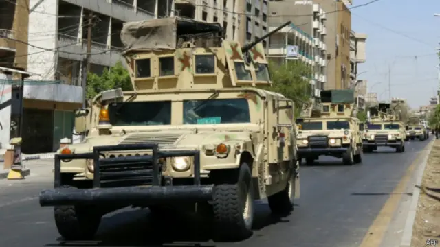 Forças de segurança nas ruas de Bagdá em 11 de agosto | Foto: AFP