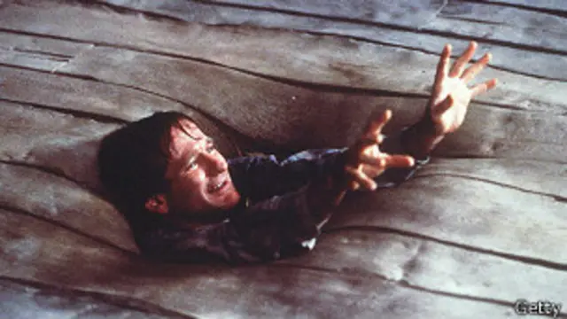 Одной из заметных ролей Уильямса было участие в картине "Джуманджи" 1995 года