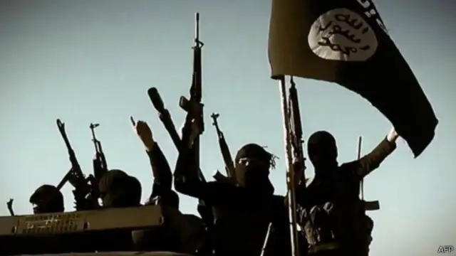 نشر تنظيم الدولة الإسلامية الأسبوع الماضي في لبنان الرعب في قرية عرسال الحدودية مع سوريا.