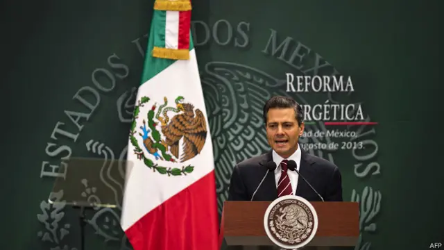 Presidente de México Enrique Peña Nieto promulgó las leyes secundarias de la Reforma Energética