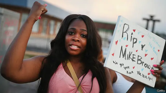 أثار مقتل براون احتجاجات لعدة أيام