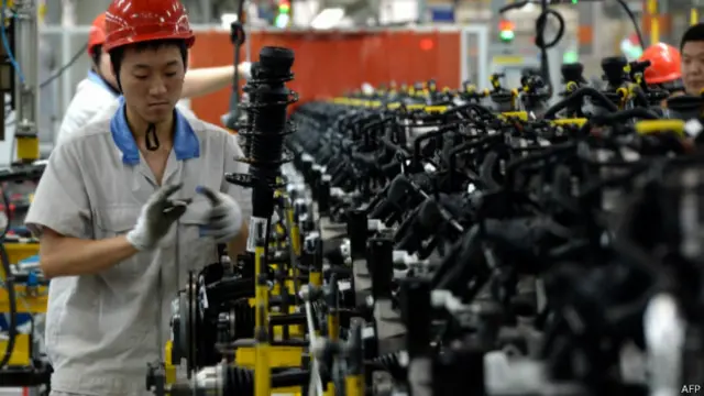 四川成都一汽大眾的裝配車間（6/7/2014）