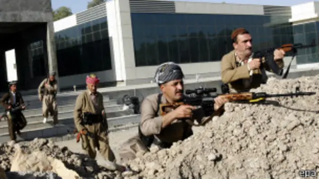 IS စစ်သွေးကြွတွေကို တိုက်ခိုက်နေတဲ့ ကာ့ဒ်လူမျိုးတွေ