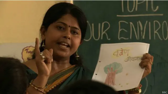 संस्कृत, दिल्ली, स्कूल