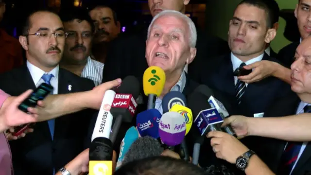 عزام الأحمد أكد اتفاق الجانبين على جدول أعمال المفاوضات وموعدها المقبل.