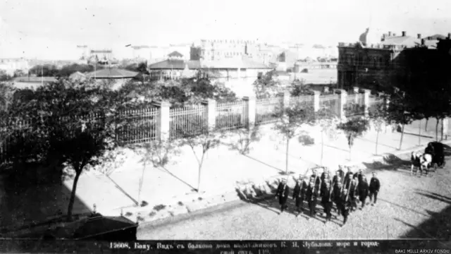 Konstantin Zubalaşvilinin eyvanından görüntü