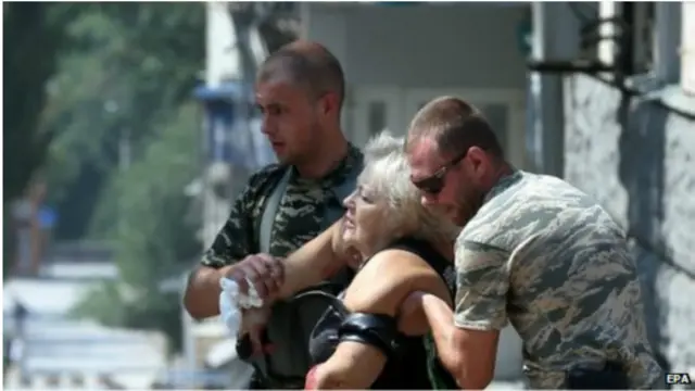 已经有报道说,政府军炮击在顿涅茨克造成了伤亡