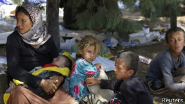 အီရတ် ဆီးရီးယား နယ်စပ်ကို ထွက်ပြေးလာတဲ့ ယာဇီဒီ မိသားစု