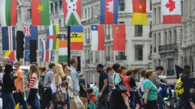 外国游客来英国旅欧人数和次数都大幅增加