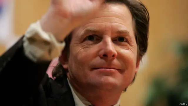 El actor Michael J. Fox padece Parkinson desde su juventud.