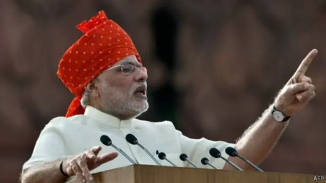 نارندرا مودي يؤكد على أهمية الدور الأسري لمكافحة ظاهرة الاغتصاب التي شهدتها الهند مؤخرا 