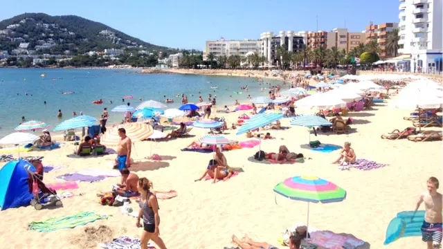 इबीत्ज़ा टापू, स्पेन