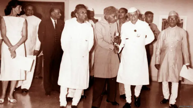 जवाहरलाल नेहरू, ललित कला अकादमी